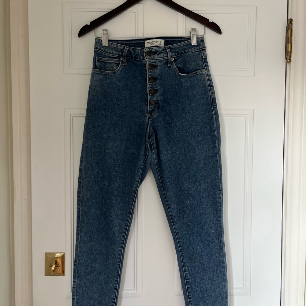 Abercrombie & Fitch High Rise Blue Jeans